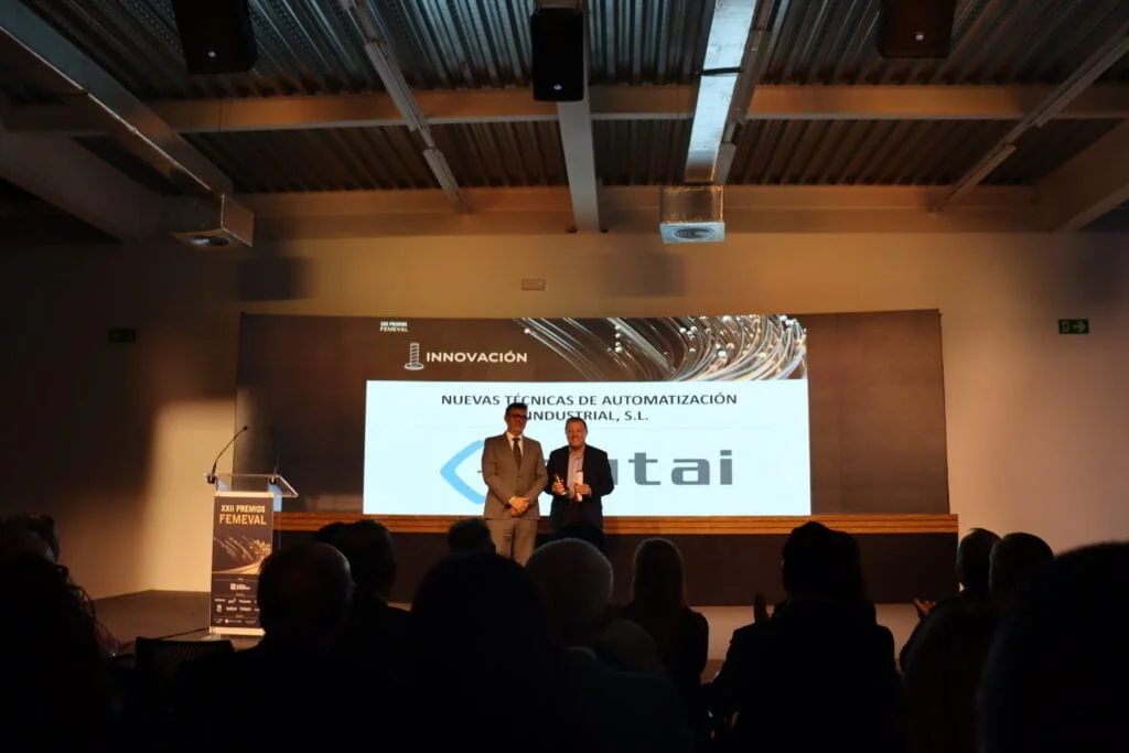 NUTAI recibe el Premio a la Innovación de FEMEVAL 2024 2 IMG 1596 1024x683 min