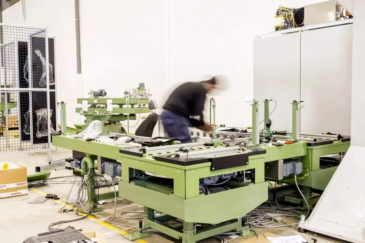 Automatización Industrial 12 Retooling industrial